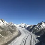 Отель Adhhoc