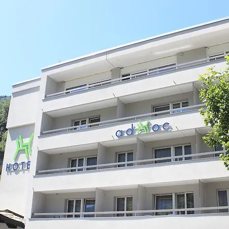 Hotel Adhhoc 3*