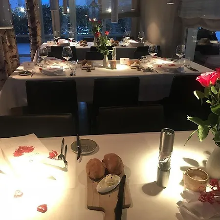 Adhhoc Otel 3*