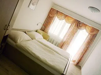 Hotel Adhhoc 3*