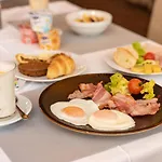 Hotel Adhhoc 3*